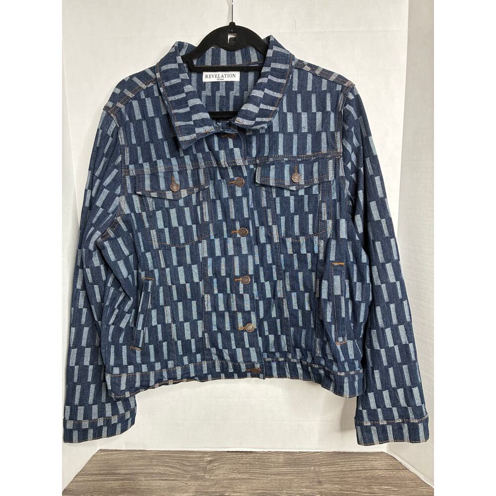 Revelation Women's XL Blue Denim Trucker Jacket Geometric Print